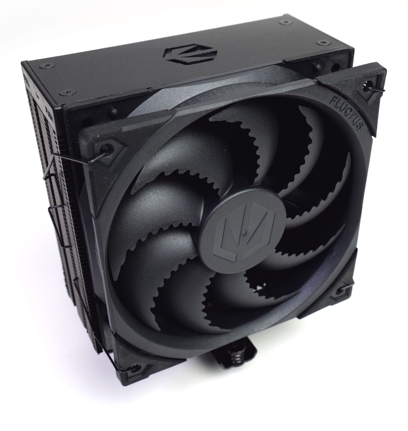 www.hardwareluxx.de